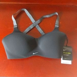 Nike Studio Sports Bra